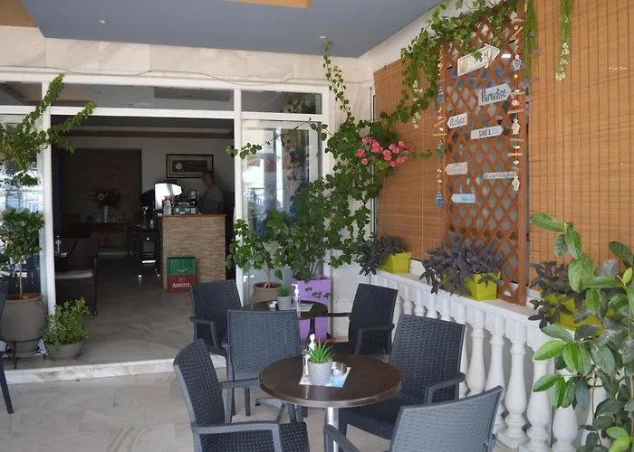 Iliana Hotel *
