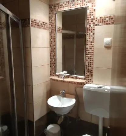 Hotel Iliana *