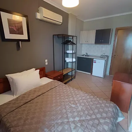 Hotel Iliana *